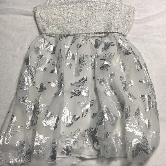 🐇🐣Easter Dress White and silver glittered dress With foiled butterflies - Picture 6 of 7
